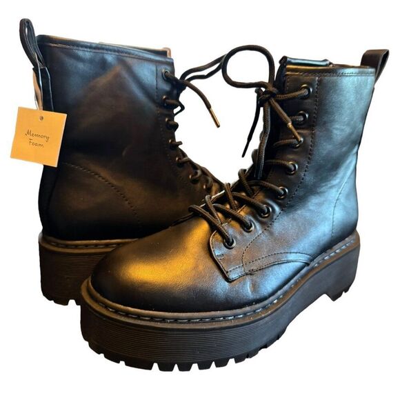 Universal Threads Women's Black Memory Foam‎ Lace-Up Ankle Boots Size 6 - Picture 3 of 9